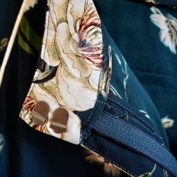 Nicholas Silk Floral Wide Leg Palazzo Pants Size 4 - Picture 8 of 12